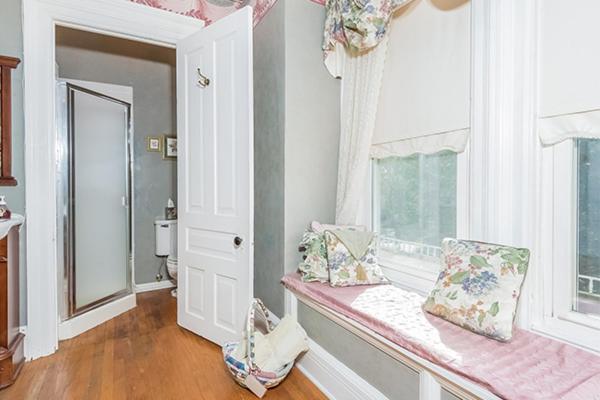 Kingsley House Bed & Breakfast - Full Home Fennville エクステリア 写真
